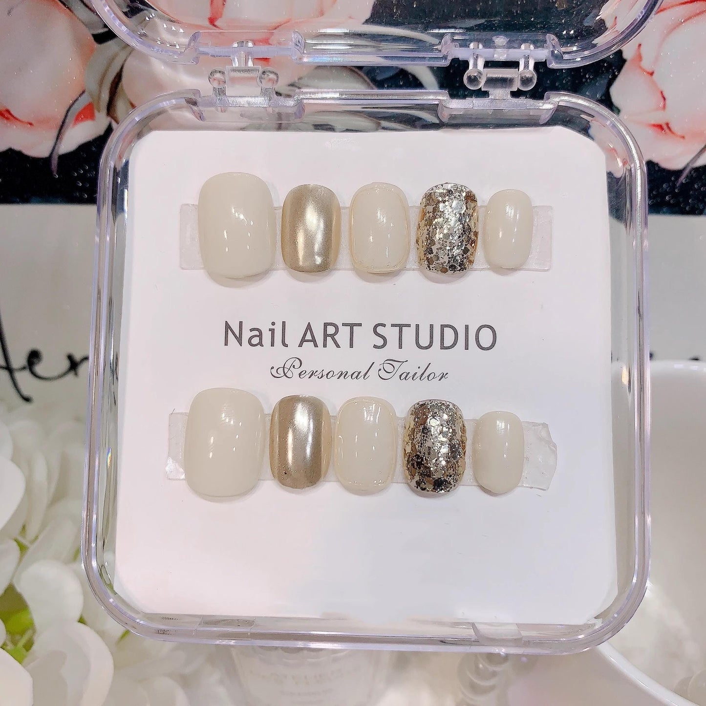 Luxury handmade nails cream white champagne sequins short rounded press on nails gold lines fake nails reusable daily nails