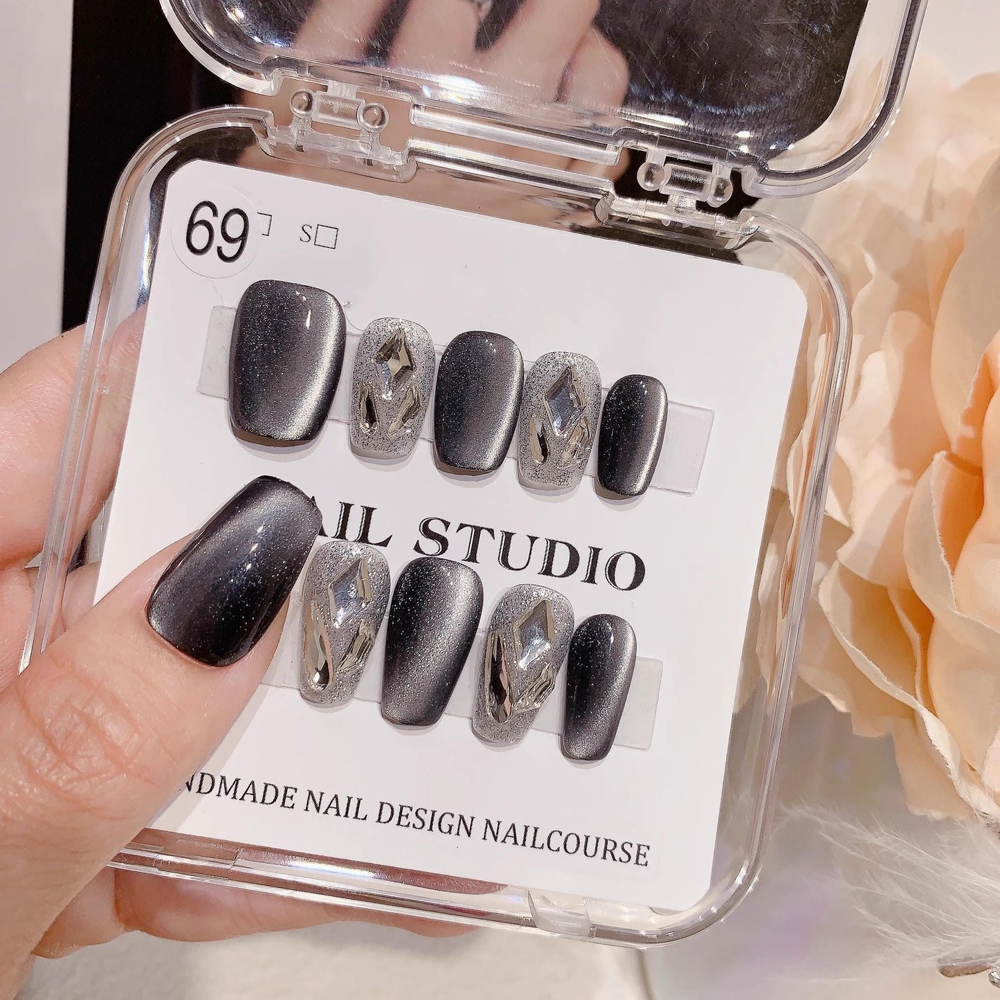 Luxury black starry sky cat eye glitter nails handmade diamond press on nails gel nails extra short&short coffin