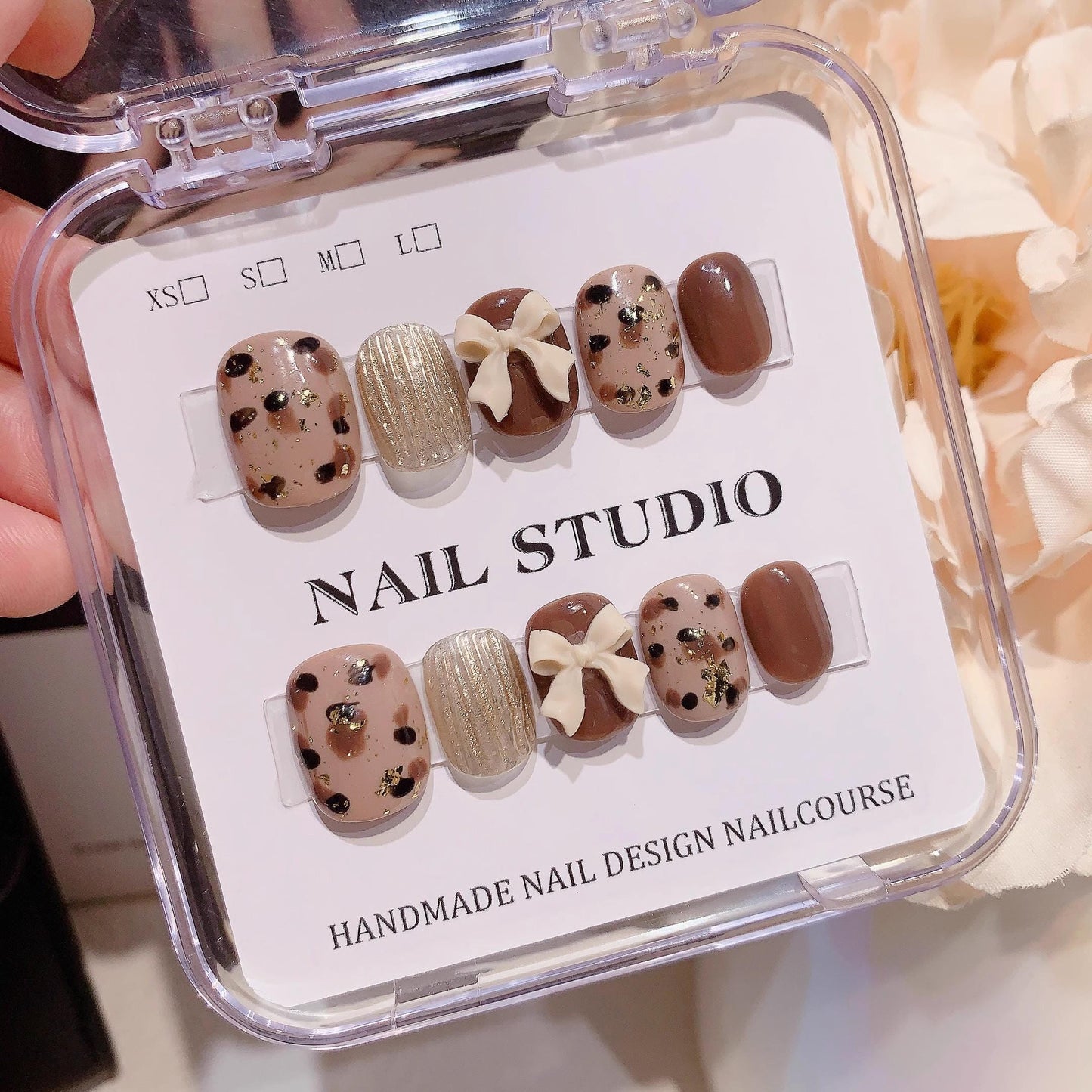 Press on nails coffee leopard print handmade gel nails 3D bowtie gold shinny short rounded nail art