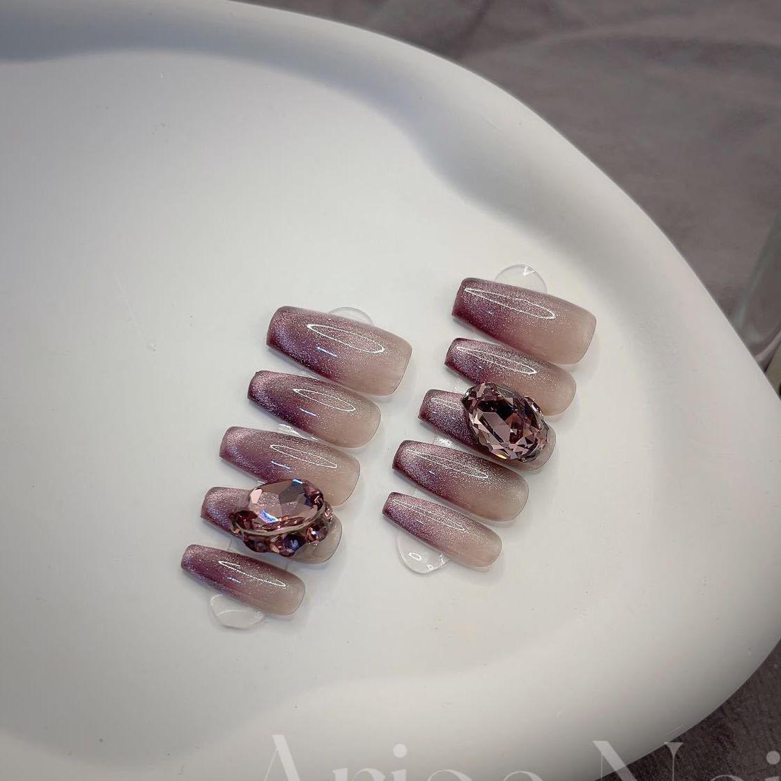 Luxury cat eye purple nails handmade nails shinny press on nails gel nails medium coffin nail art