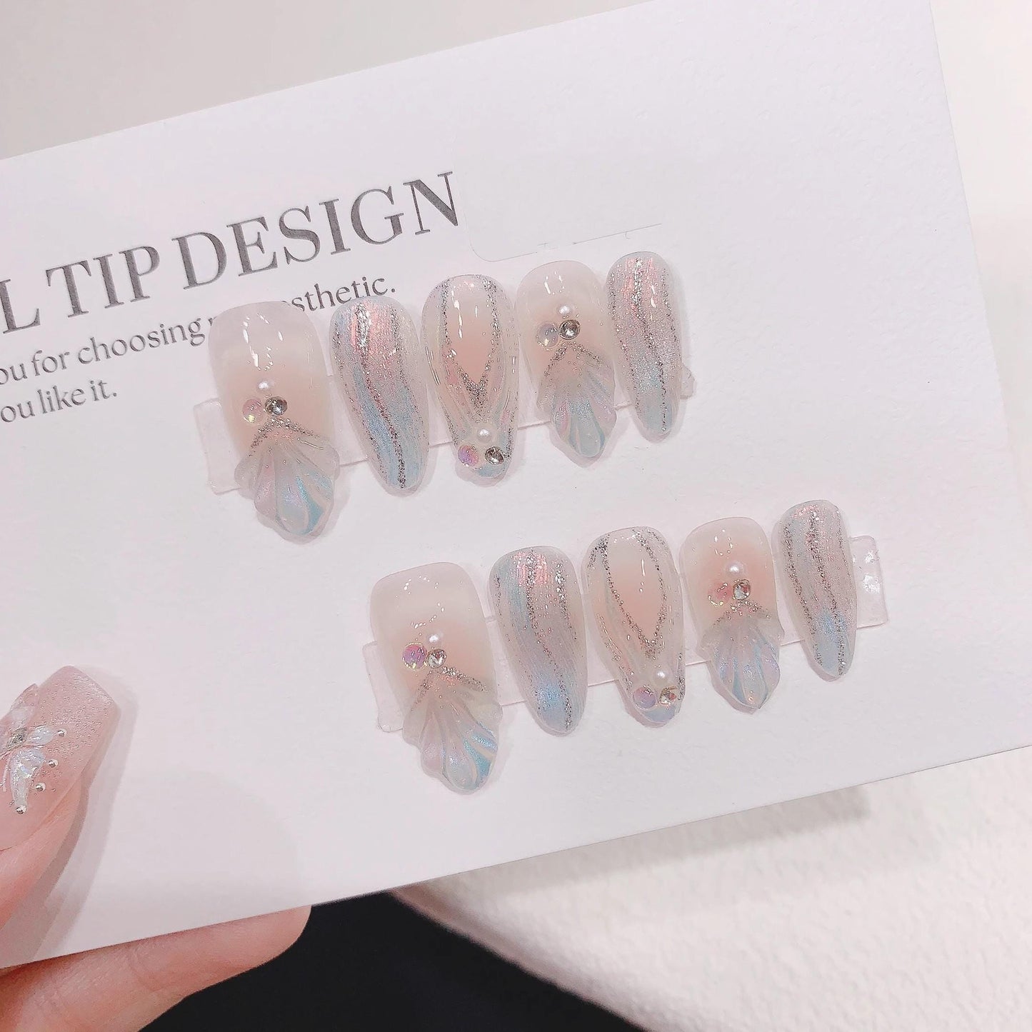 Luxury aurora mermaid shinny handmade press on nails gel nails medium almond nails art fake nails