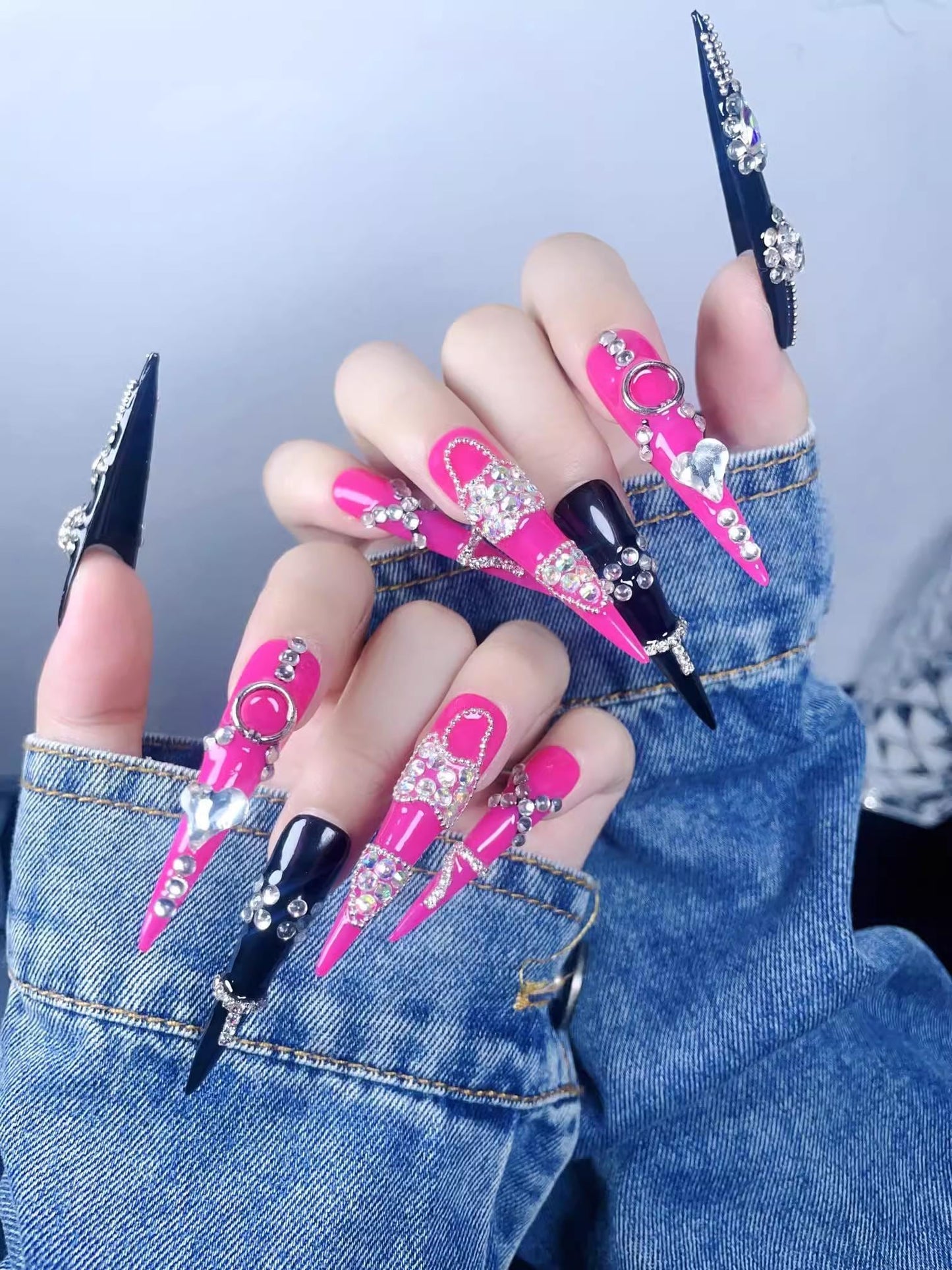 Luxury handmade nails black pink barbie pink Y2K diamond extra long stiletto hottie cool resuable nails