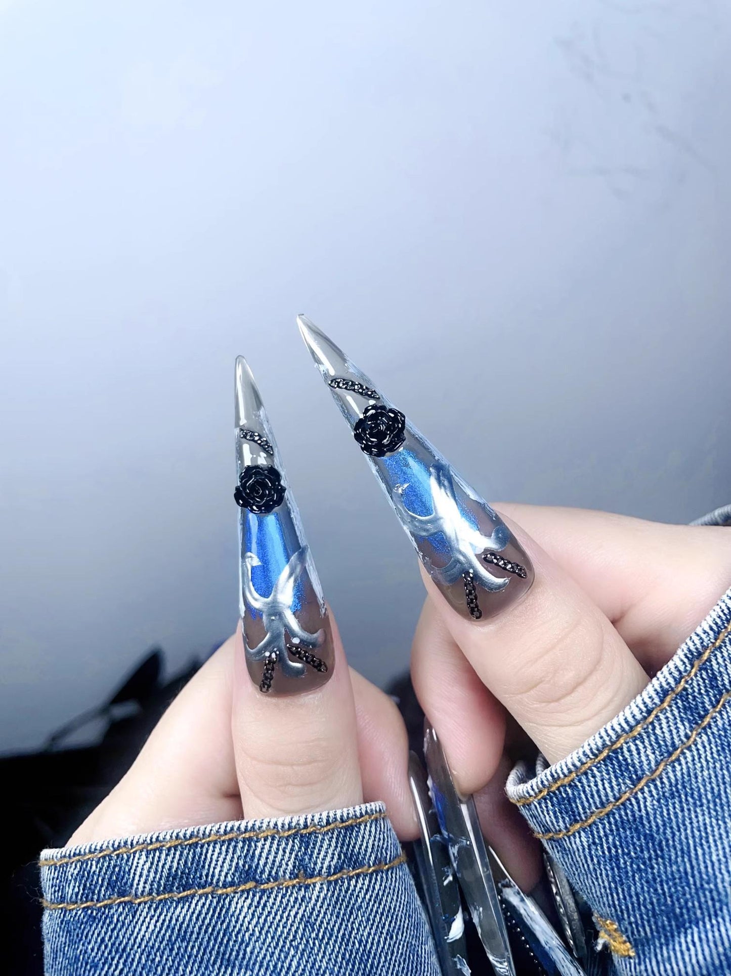 Reusable blue handmade nails punk nails with chains black flower press on nails gel nails extra long stiletto