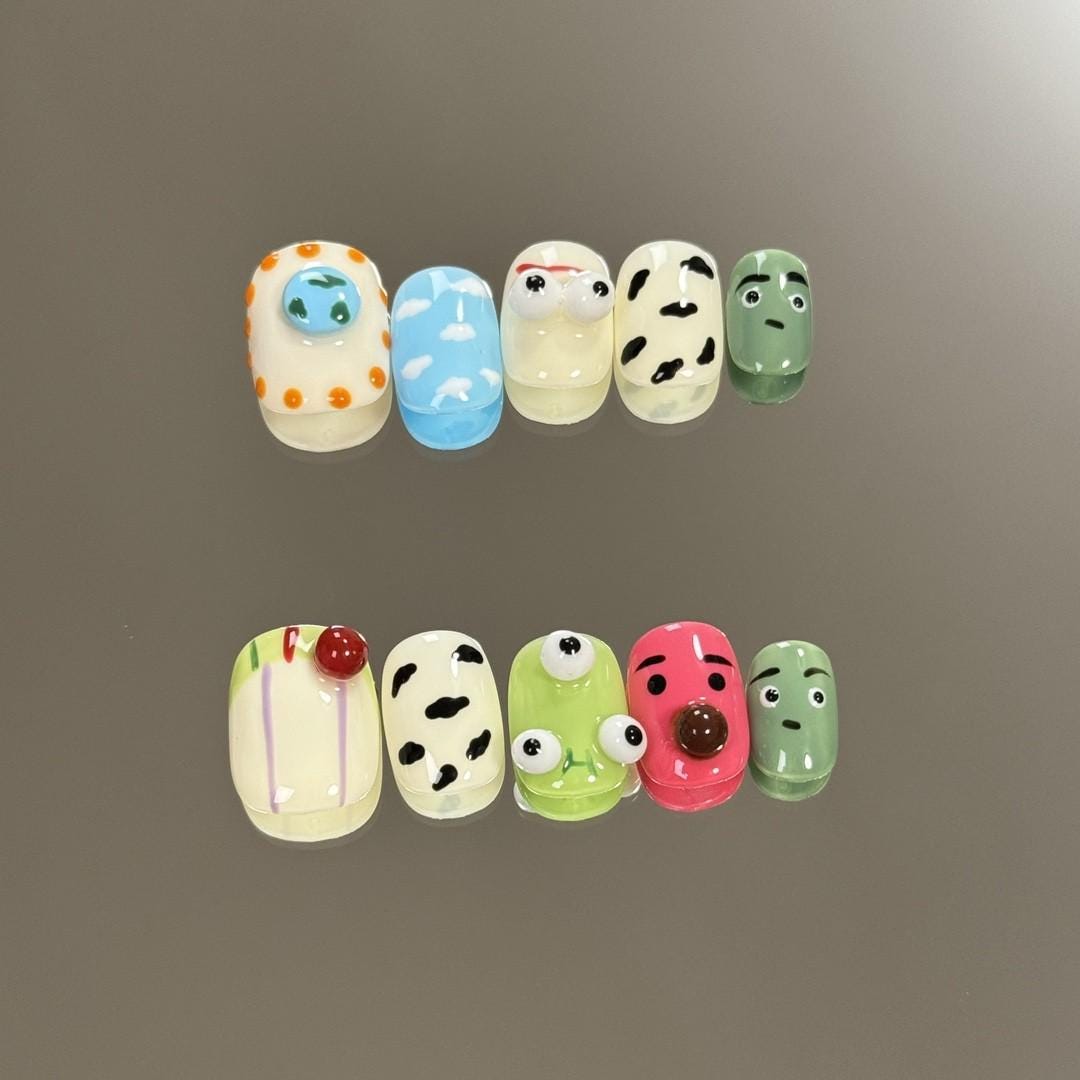 Cute cartoon funny colorful handmade nails press on nails gel nails short square oval