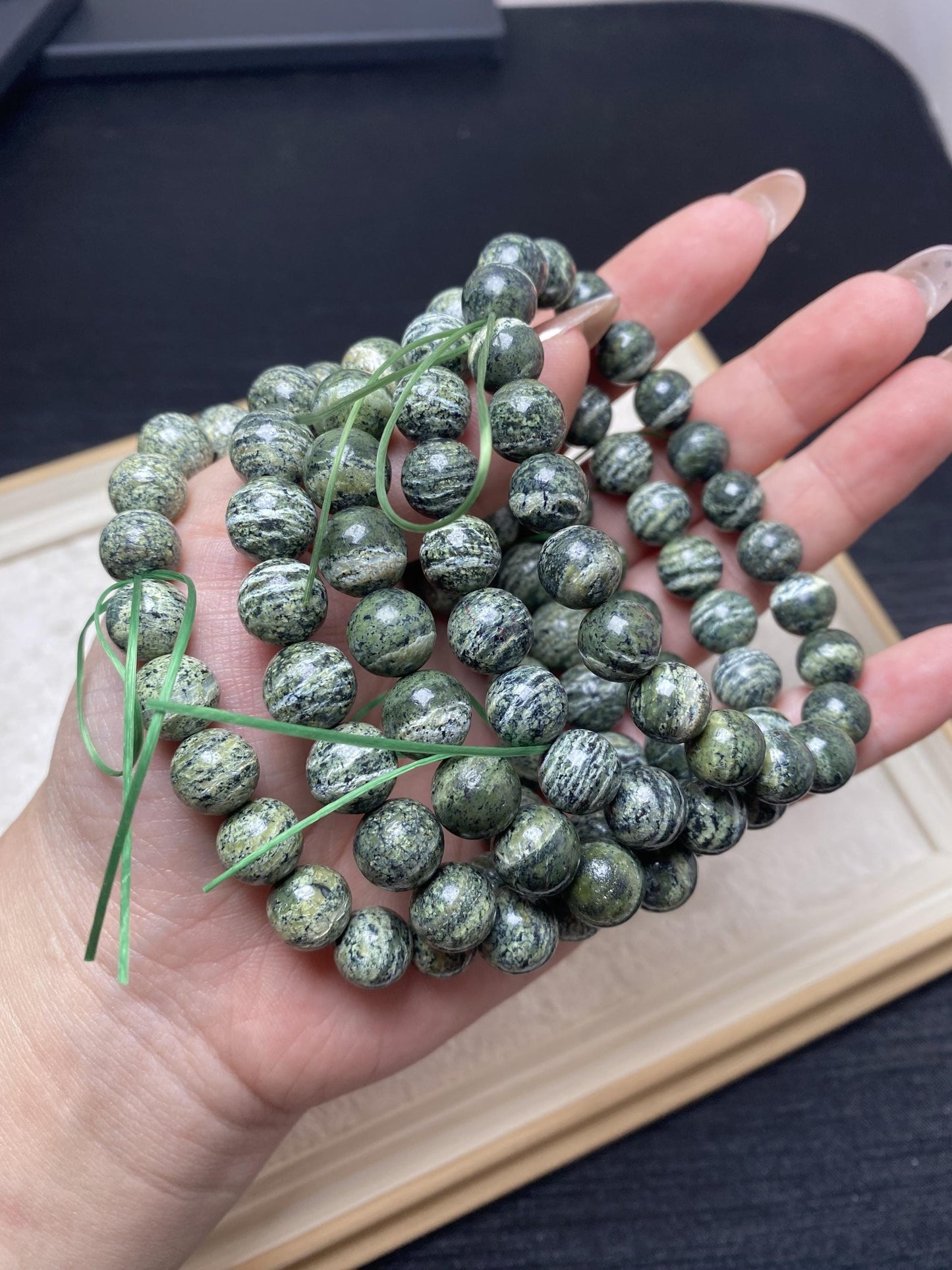 9-10MM chrysotile bracelets green beaded crystal bracelets handmade geniune bracelets