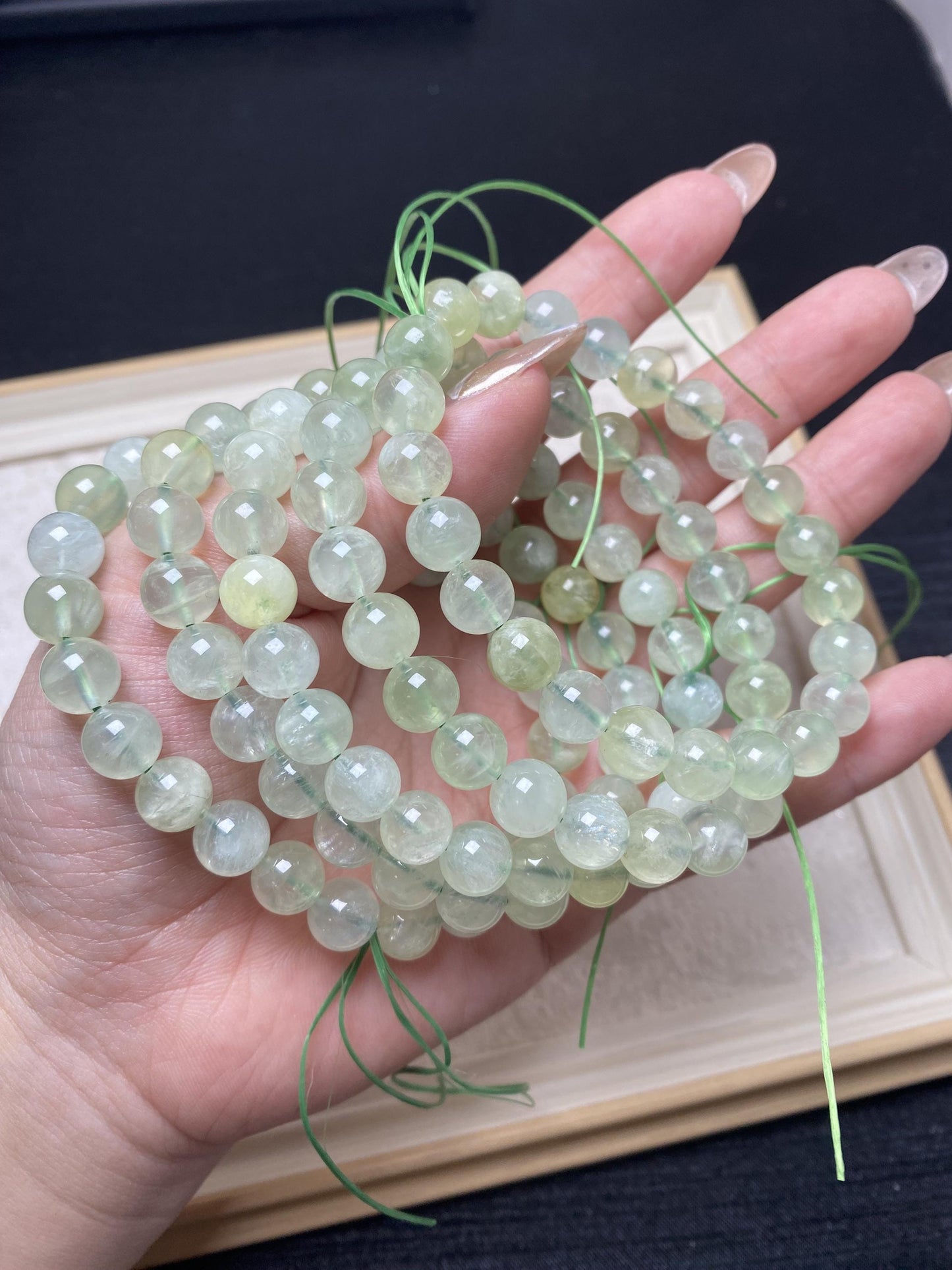 8mm green prehnite crystal bracelets healing crystal beaded crystal high quality