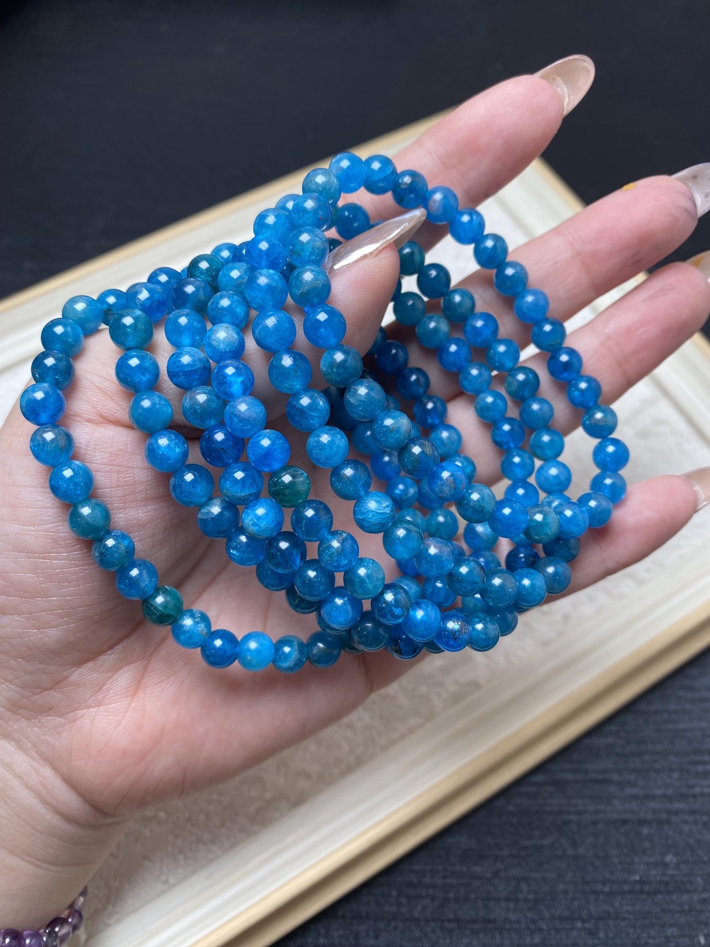 Gemmy blue apatite crystal bracelets beaded bracelets 6mm