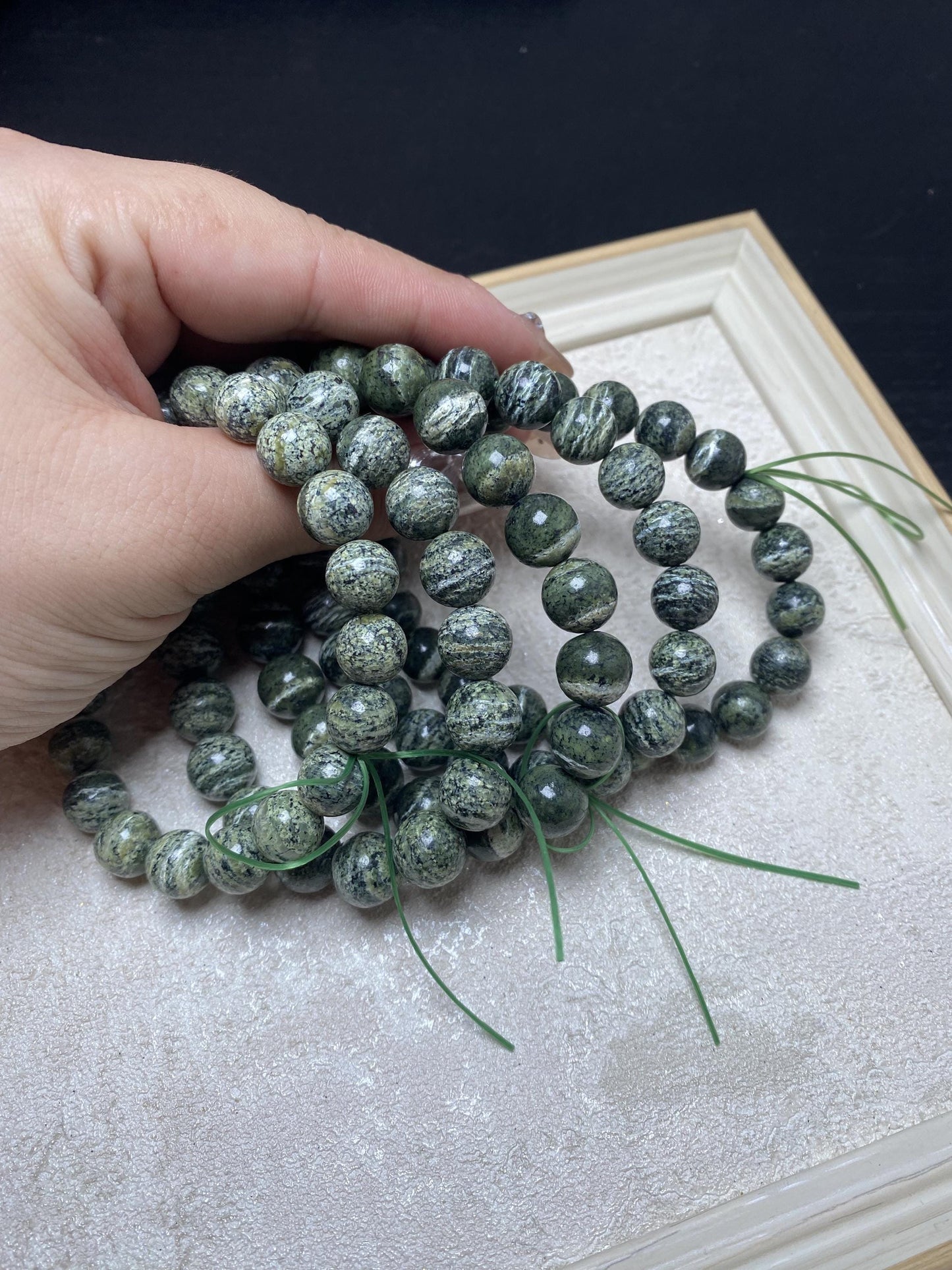 9-10MM chrysotile bracelets green beaded crystal bracelets handmade geniune bracelets