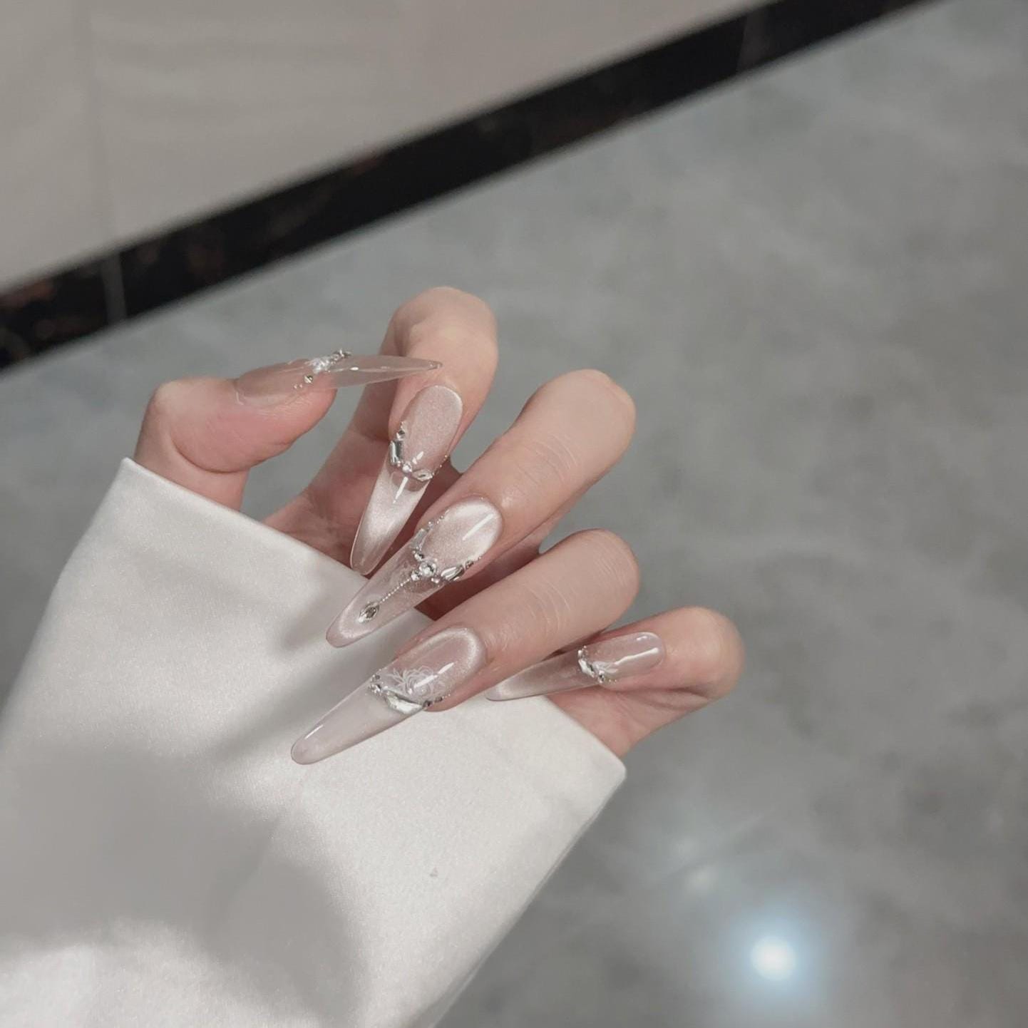 Luxury cat eye nails gentle handmade nails press on nails gel nails long oval wedding nails gift for her